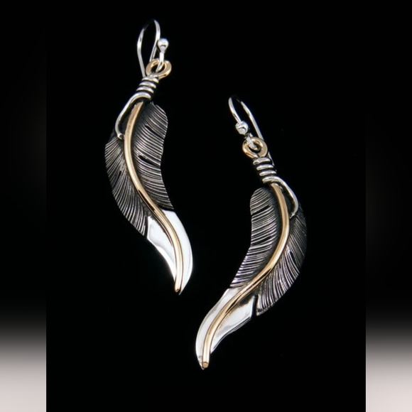 Sterling Silver Native American Signed Earrings - Picture 4 of 4